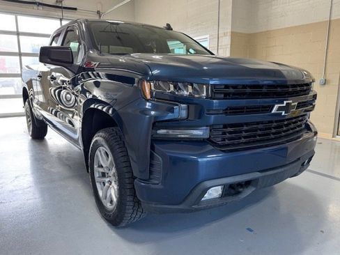 Used 2019 Chevrolet Silverado 1500 RST image 1