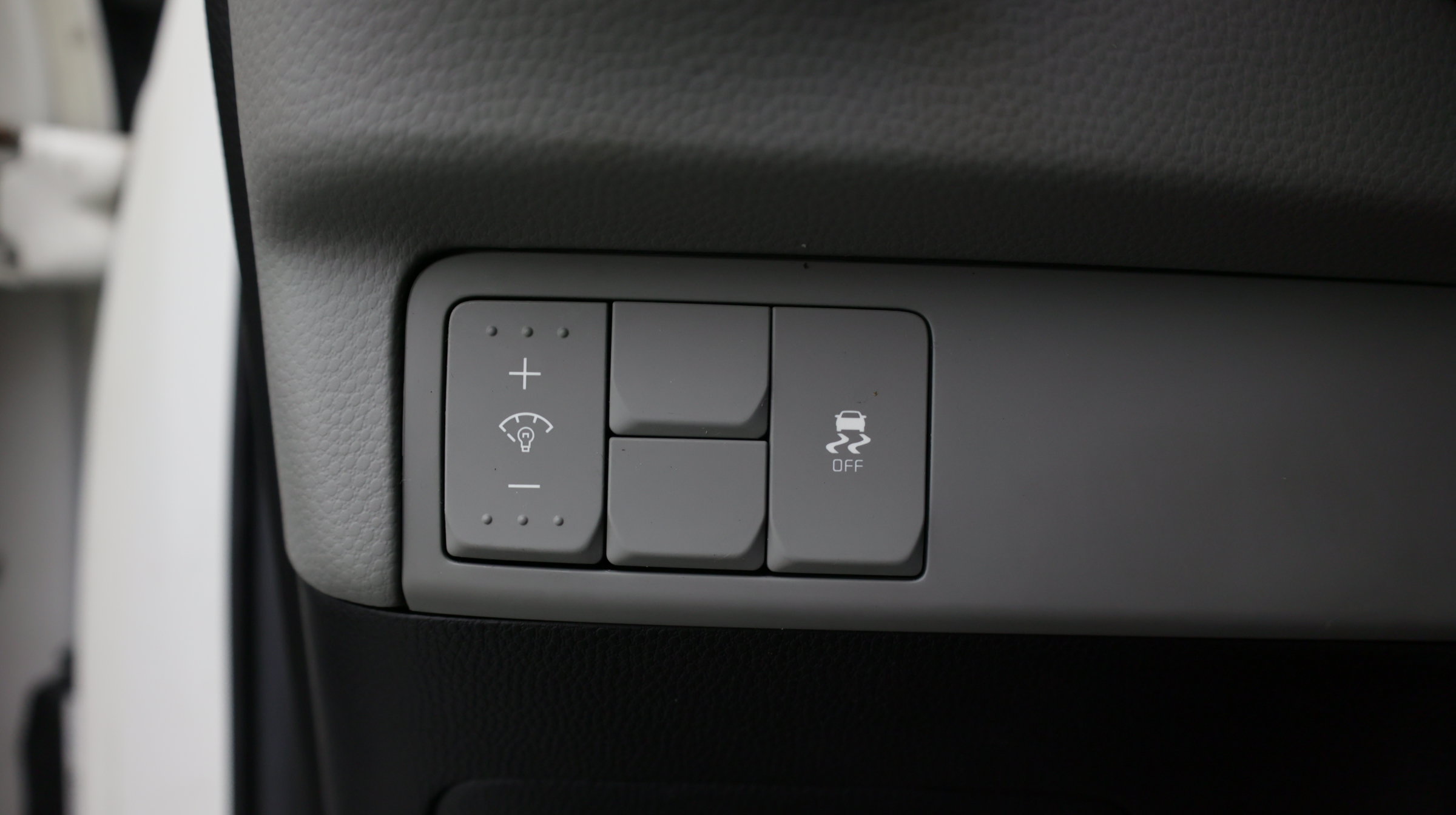 Used 2017 Kia Soul + FWD image 14