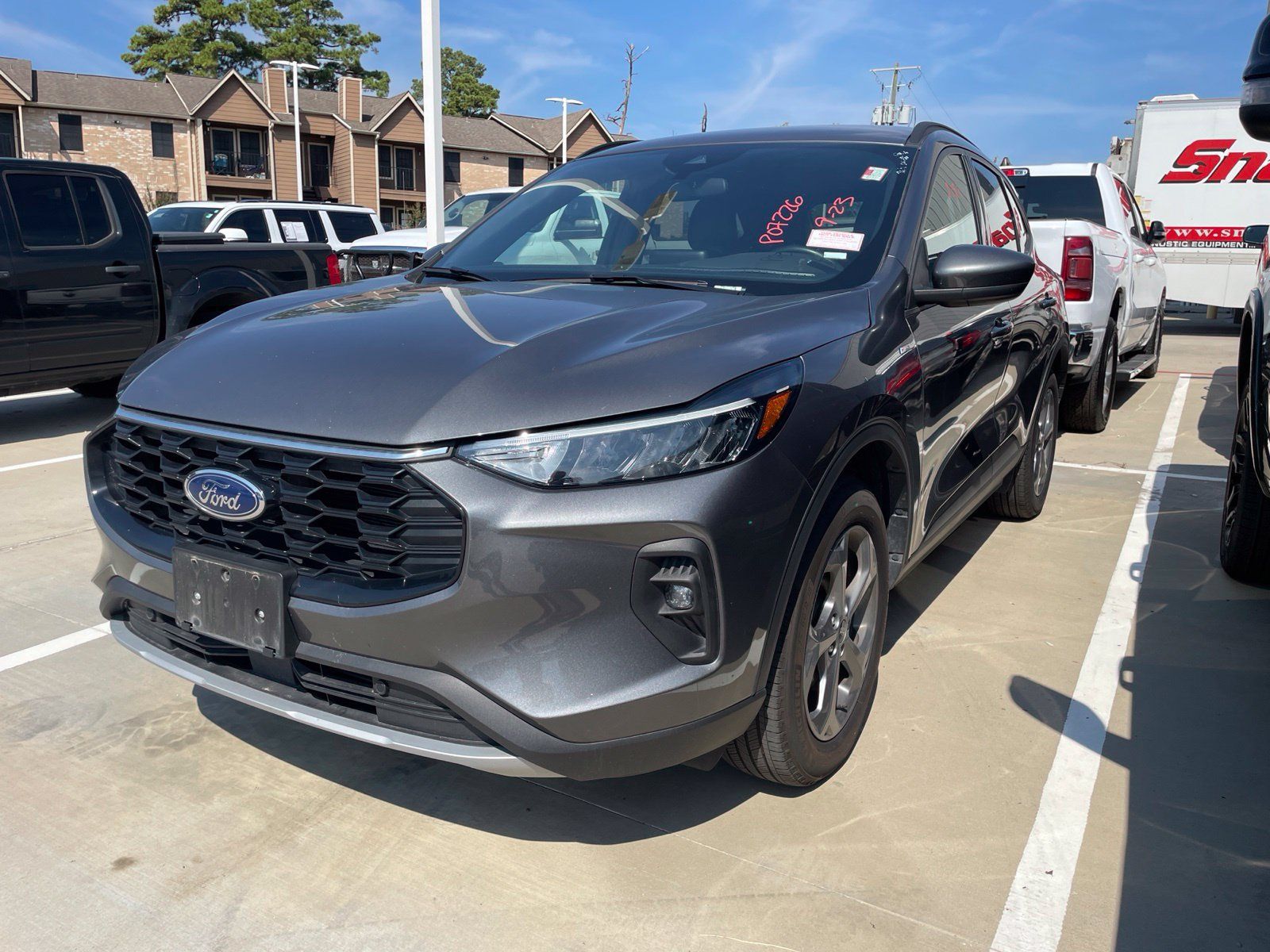 Used 2025 Ford Escape ST-Line Select AWD/4WD image 1