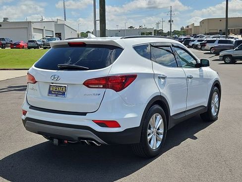 Used 2018 Hyundai Santa Fe Sport 2.0T FWD image 5