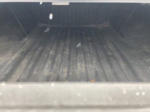 Used 2022 Nissan Frontier PRO-4X image 14