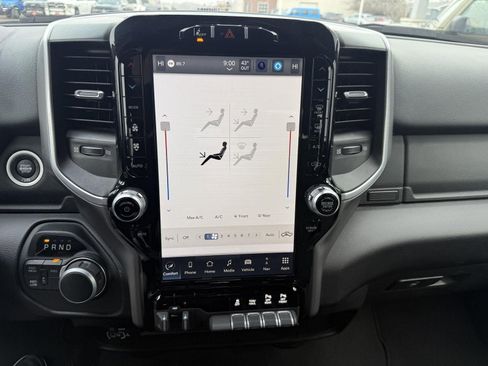 Used 2024 RAM 2500 Big Horn w/ Night Edition image 9