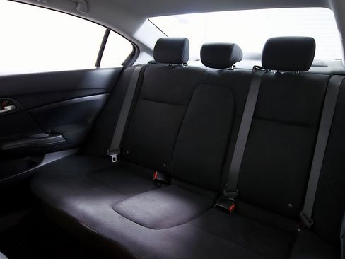 Used 2015 Honda Civic LX image 16