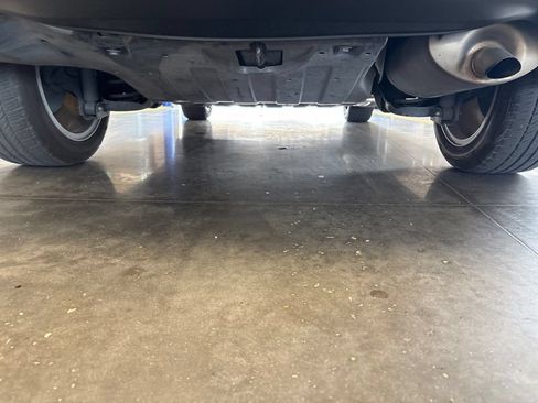 Used 2017 Honda HR-V EX image 16
