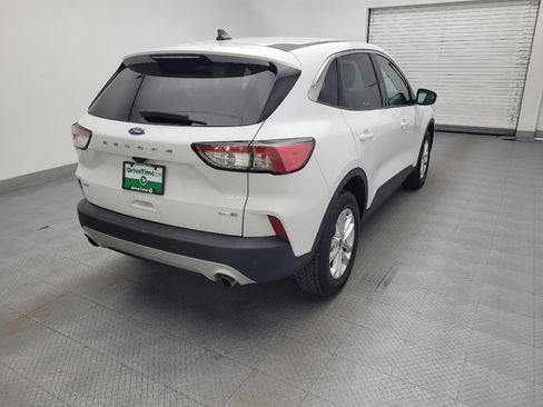 Used 2020 Ford Escape SE AWD/4WD image 9