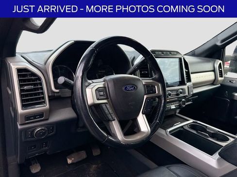 Used 2022 Ford F350 Lariat w/ Lariat Ultimate Package image 11