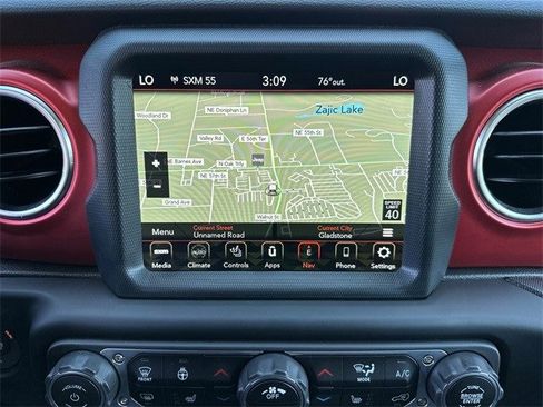 Used 2023 Jeep Gladiator Rubicon w/ LED Lighting Group image 27