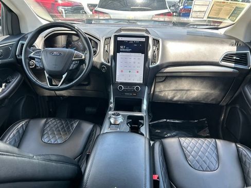 Used 2024 Ford Edge Titanium AWD/4WD image 10