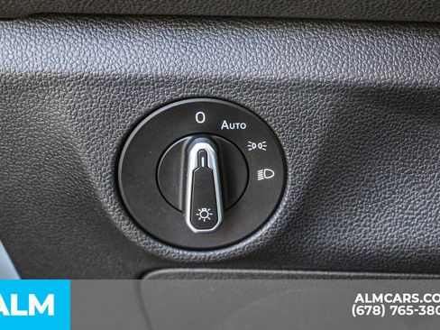 Used 2025 Volkswagen Jetta S FWD image 28