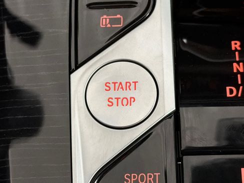 New 2026 BMW X5 xDrive50e w/ M Sport Package image 23