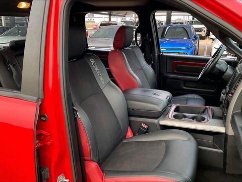 Used 2016 RAM 1500 Rebel w/ Luxury Group image 9