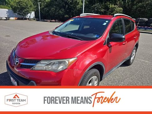 Used 2014 Toyota RAV4 LE AWD/4WD image 1