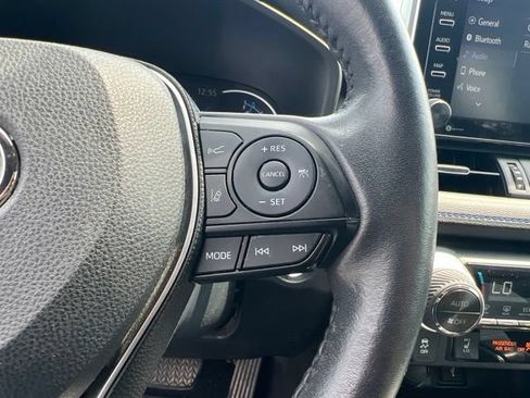 Used 2020 Toyota RAV4 XSE AWD/4WD image 15