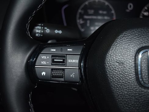 Used 2023 Honda Civic Sport image 7