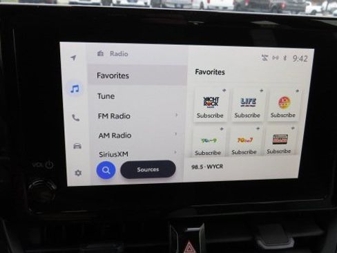 Used 2023 Toyota Corolla LE image 10