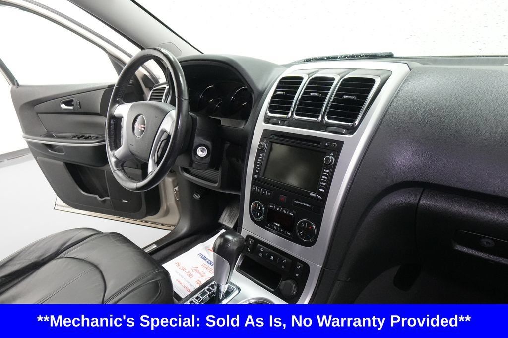 Used 2011 GMC Acadia SLT AWD/4WD image 28