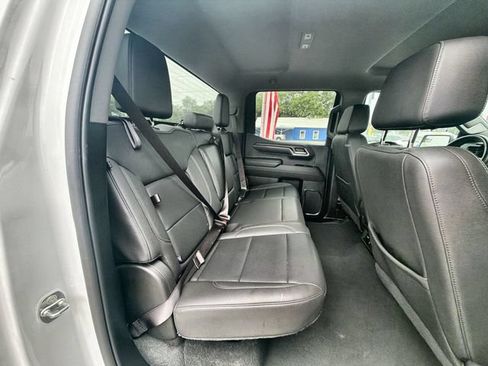 Used 2024 GMC Sierra 1500 SLT AWD/4WD image 26