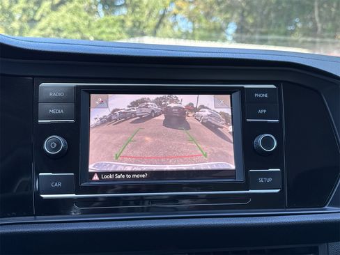 Used 2019 Volkswagen Jetta S w/ Driver Assistance Package image 21