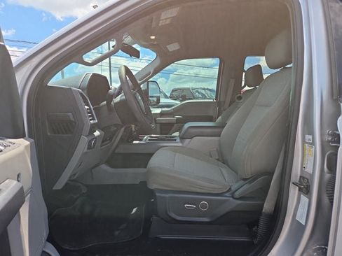 Used 2019 Ford F350 XLT w/ XLT Premium Package AWD/4WD image 9