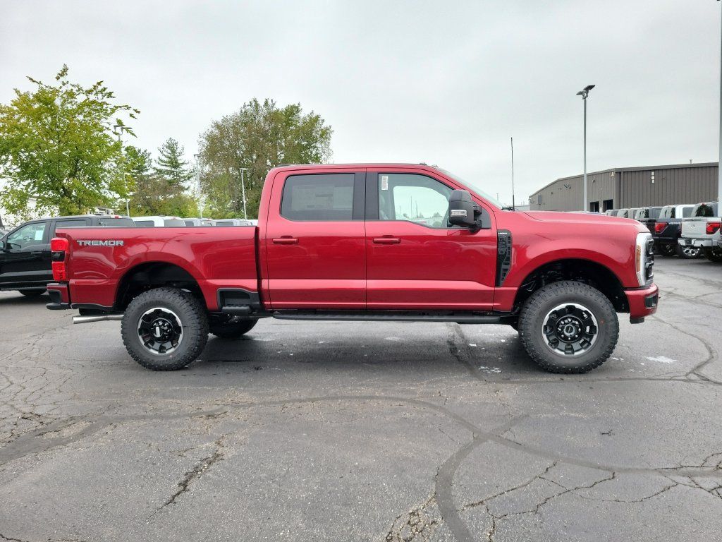 New 2027 Ford F250 Lariat w/ Tremor Off-Road Package AWD/4WD image 3