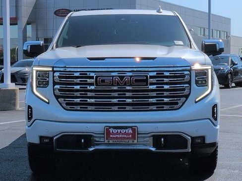 Used 2023 GMC Sierra 1500 Denali AWD/4WD image 4
