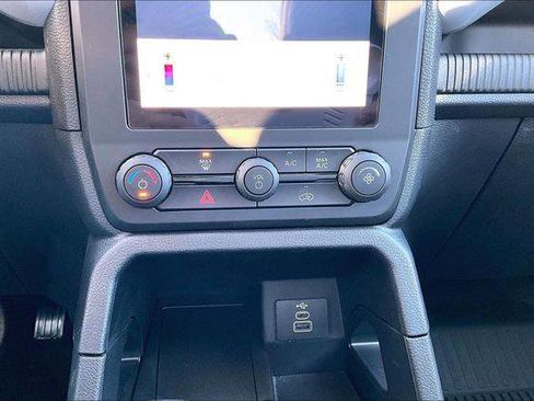 Used 2024 Ford Ranger XL w/ Trailer Tow Package image 16