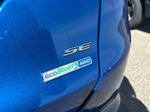 Used 2017 Ford Fusion SE w/ Equipment Group 201A AWD/4WD image 5