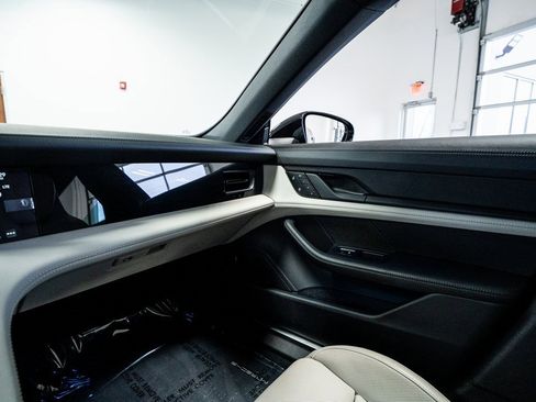 Used 2024 Porsche Taycan 4S w/ Premium Package image 45