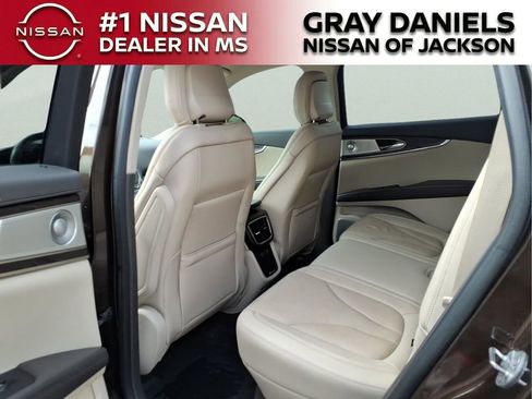 Used 2020 Lincoln Nautilus Reserve w/ Equipment Group 202A image 27