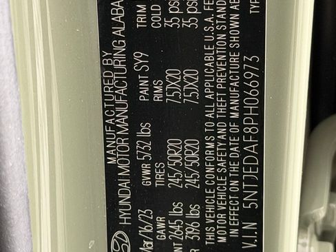 Used 2023 Hyundai Santa Cruz Limited image 19