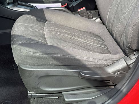 Certified 2015 Chevrolet Sonic LT FWD image 16