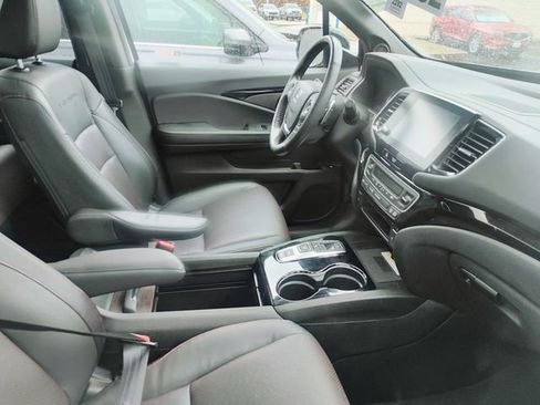 Used 2023 Honda Ridgeline Black Edition image 4