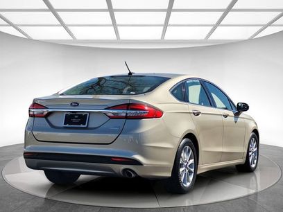 Used 2017 Ford Fusion SE