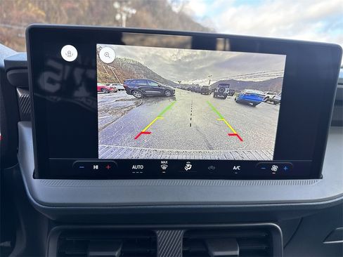 New 2025 Ford Maverick XL w/ Equipment Group 101A image 25