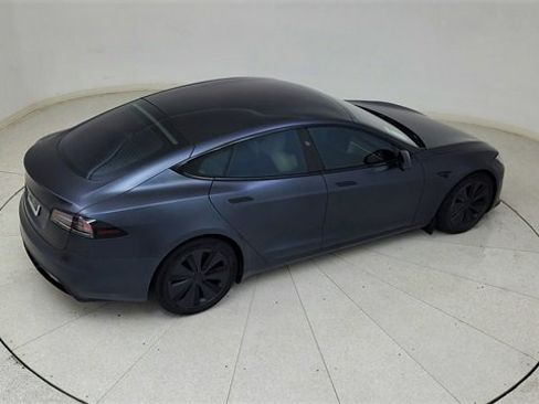 Used 2024 Tesla Model S Base image 81