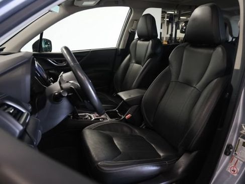 Used 2020 Subaru Forester Touring AWD/4WD image 18