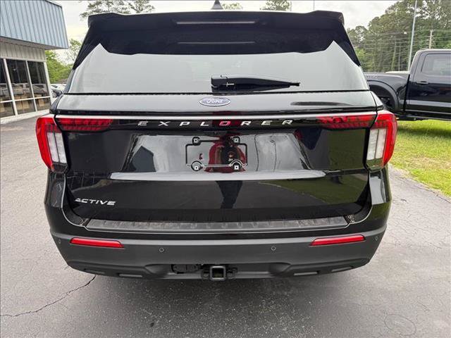 New 2026 Ford Explorer Active RWD image 10