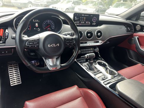 Used 2022 Kia Stinger GT-Line w/ Sun & Sound Package image 22