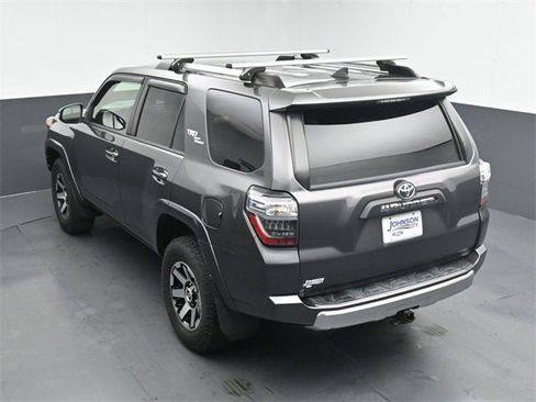 Used 2018 Toyota 4Runner TRD Off-Road image 26