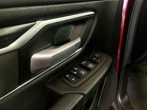 Certified 2024 RAM 1500 Big Horn AWD/4WD image 10