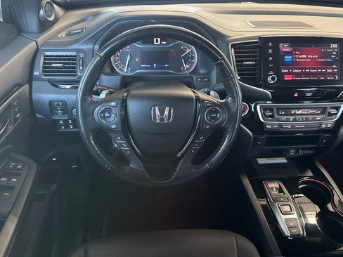 Used 2023 Honda Ridgeline Black Edition image 16