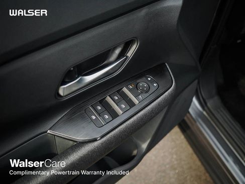 New 2026 Nissan Kicks SV w/ Cold Weather Package AWD/4WD image 18