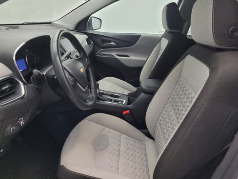 Used 2024 Chevrolet Equinox LT image 17