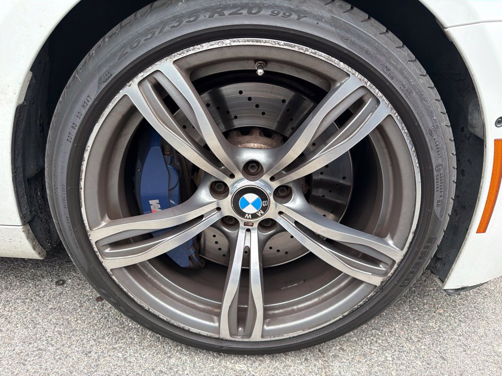 Used 2013 BMW M6 Coupe RWD image 5