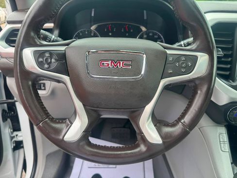 Used 2017 GMC Acadia SLT FWD image 31