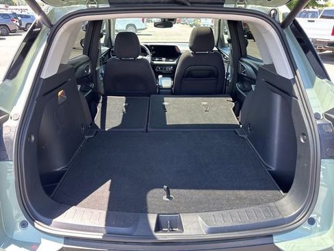 Used 2025 Chevrolet TrailBlazer LT w/ Convenience Package FWD image 36
