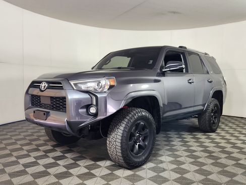 Used 2021 Toyota 4Runner SR5 Premium w/ Moonroof Package image 3