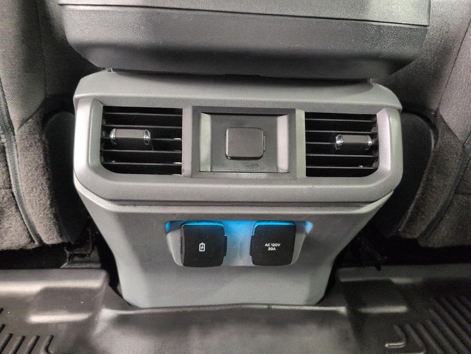 Used 2022 Ford F150 XLT w/ Equipment Group 302A High AWD/4WD image 22