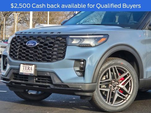 New 2026 Ford Explorer ST-Line w/ ST-Line Street Pack image 2