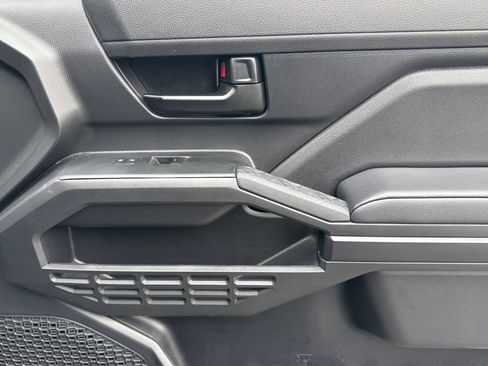 Used 2024 Toyota Tacoma SR image 20